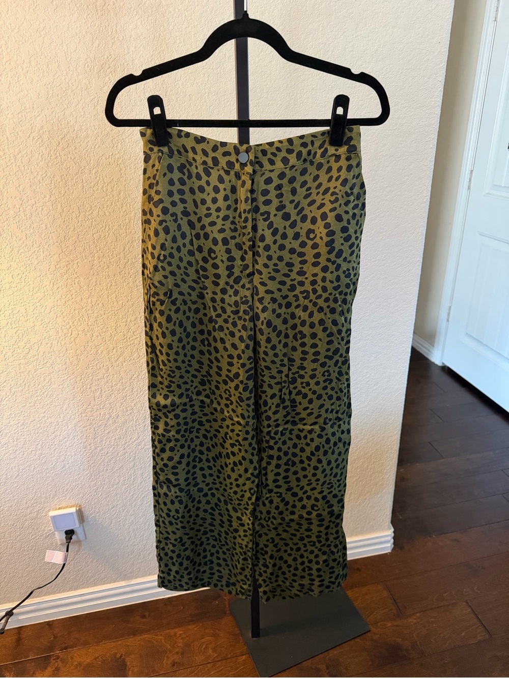 Zara Olive Green Leopard-Print Straight Leg Pants